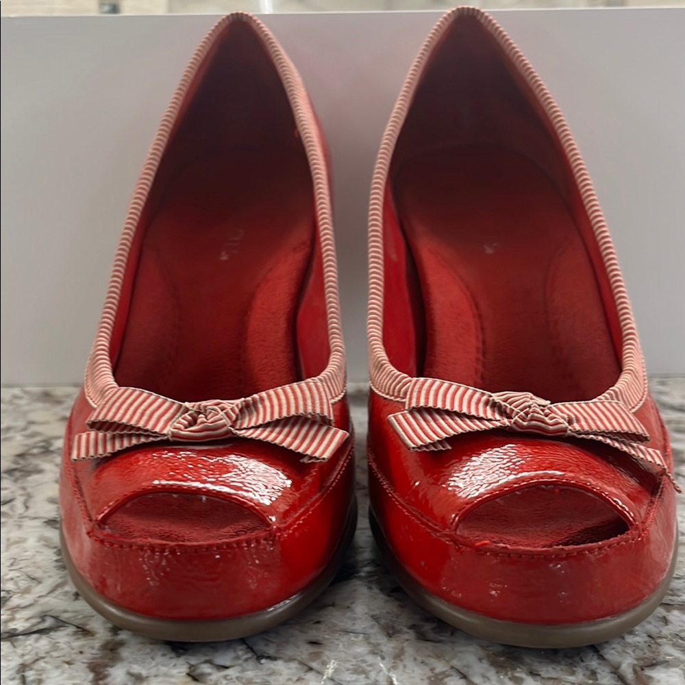Red Peep-Toe Heels with Bow Accent